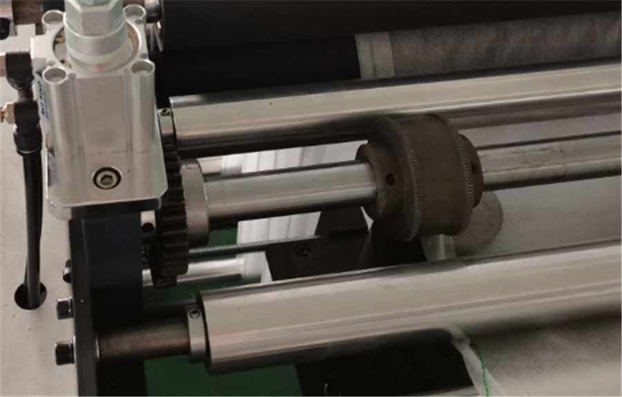 Non-woven Bag Making Machine (6-in-1) (8)