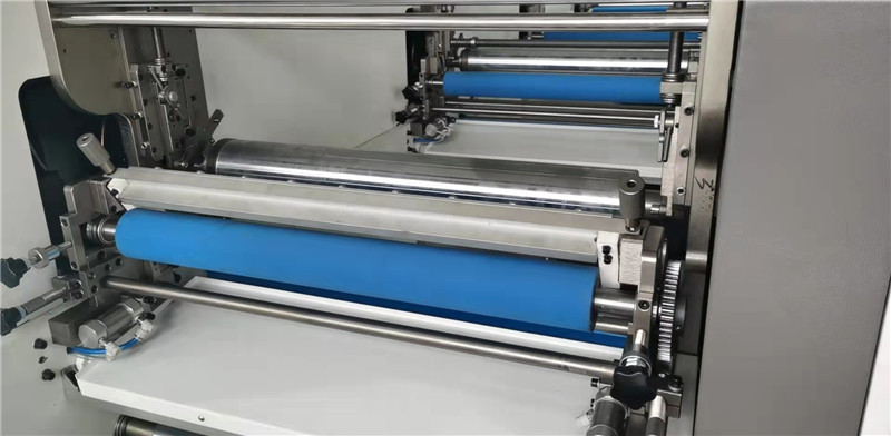HSR-1000 4 Colors Unit type flexo printing machine (7)